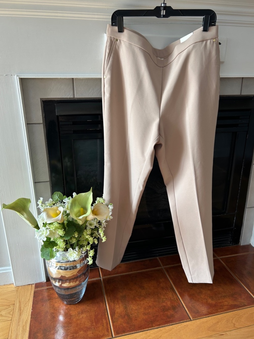 Anne Klein Light Beige Tailored Stretch Trousers